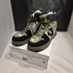 New True Religion Men's Camouflage High-Top Sneakers Size 9.5M
